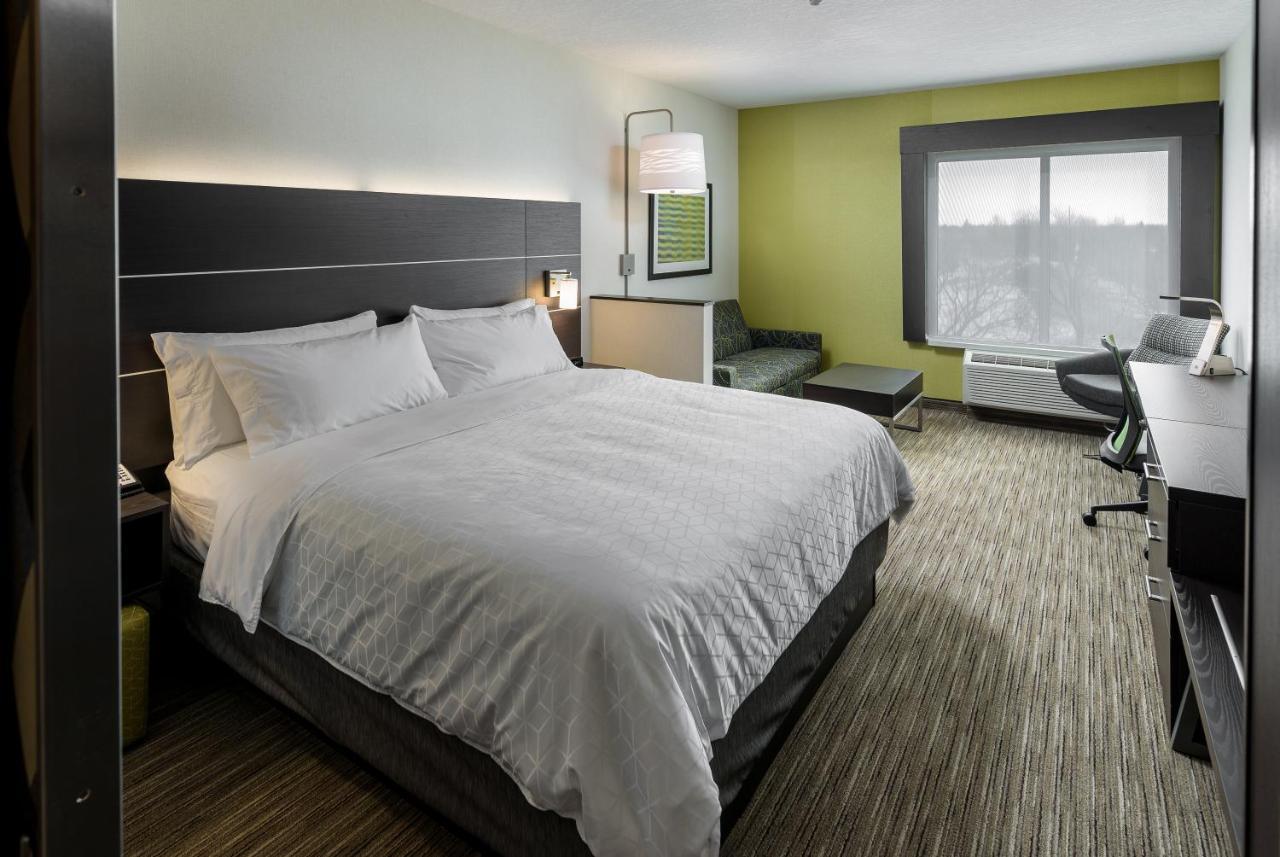 Holiday Inn Express & Suites Kelowna - East By Ihg Esterno foto