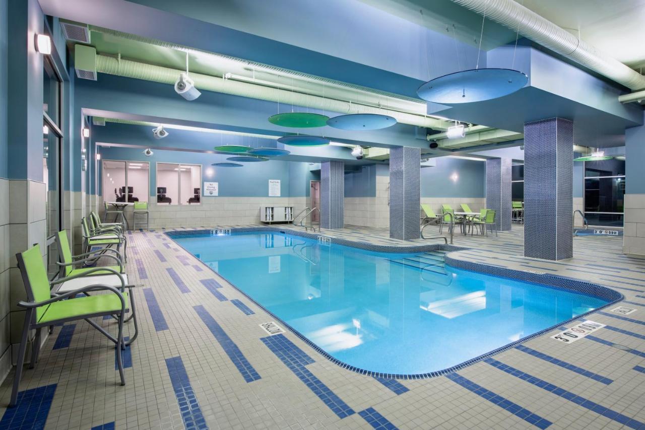 Holiday Inn Express & Suites Kelowna - East By Ihg Esterno foto